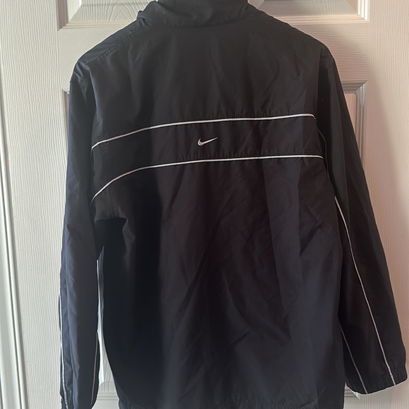 Nike jacket - Picture 4 of 4